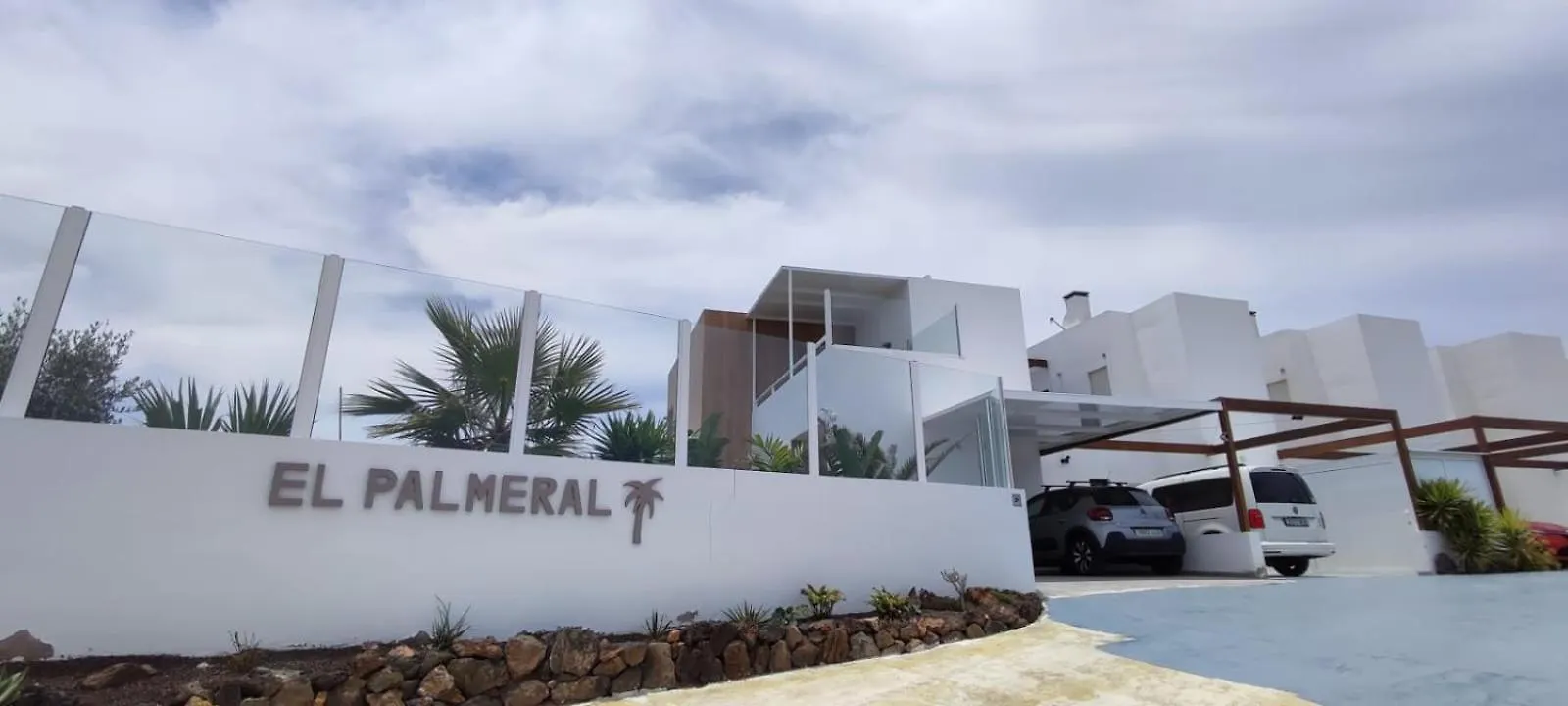 El Palmeral - Exlusive Villa With Private Pool In Corralejo